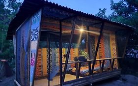 Planta Farm - Jungle Stay